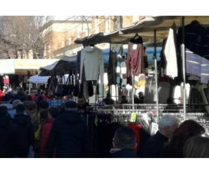 MERCATO DELLE DOMENICHE PRENATALIZIE