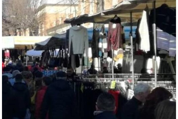 MERCATO DELLE DOMENICHE PRENATALIZIE